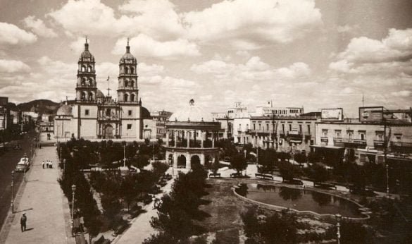 Catedral Basílica Menor y Plaza de Armas